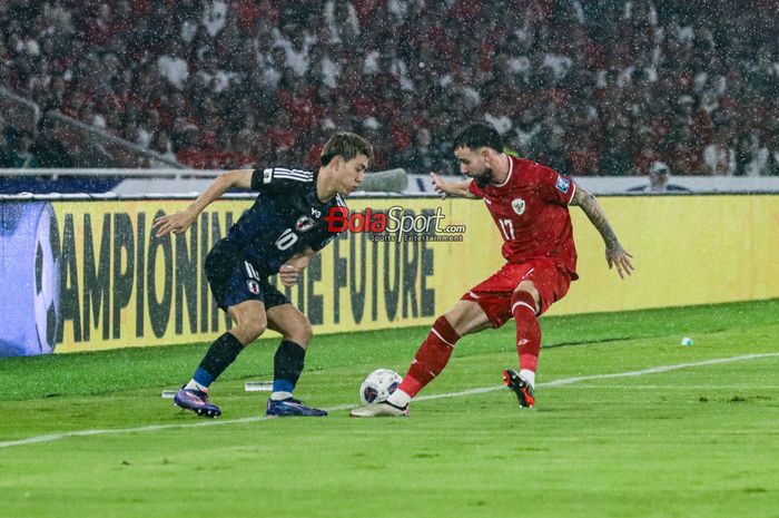 Bek Timnas Indonesia, Calvin Verdonk, dalam laga antara Timnas Indonesia vs Jepang pada matchday kelima Grup C Putaran Ketiga Kualifikasi Piala Dunia 2026 Zona Asia di Stadion Utama Gelora Bung Karno (SUGBK), Jakarta, Jumat (15/11/2024).