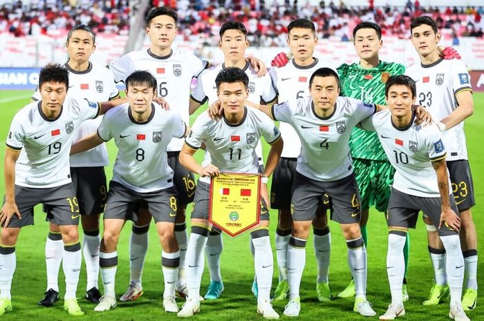 China disebut-sebut sengaja kalah di tiga laga awal Kualifikasi Piala Dunia 2026 dan ingin menjadi Timnas Indonesia serta Bahrain sebagai lumbung poin.