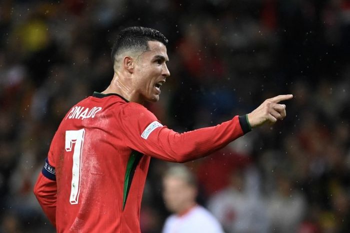 Berkat prestasi terbaru, Cristiano Ronaldo dan tiga pemain Timnas Portugal lainnya mendapat hadiah istimewa.