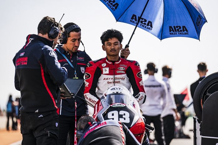 Pembalap Astra Honda Racing Team, Fadillah Arbi Aditama, bakal tampil pada putaran pamungkas JuniorGP 2024 di Sirkuit Estoril, Portugal, Rabu (27/11/2024).