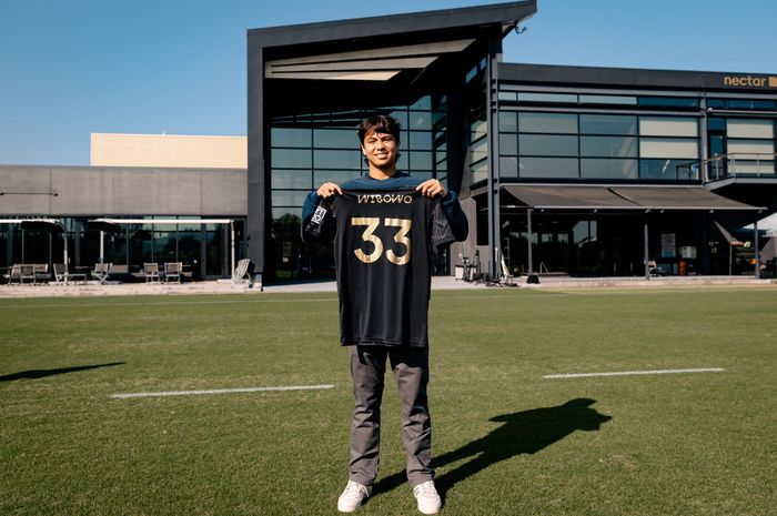 Striker berdarah Indonesia, Adrian Wibowo dipromosikan oleh Los Angeles FC ke skuad utama.