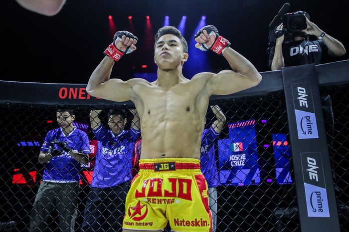 Jagoan muda berbakat ONE Championship, Johan Ghazali, akan bertarung melawan Johan Estupinan dalam gelaran ONE 170 pada 24 Januari 2025 di Bangkok.