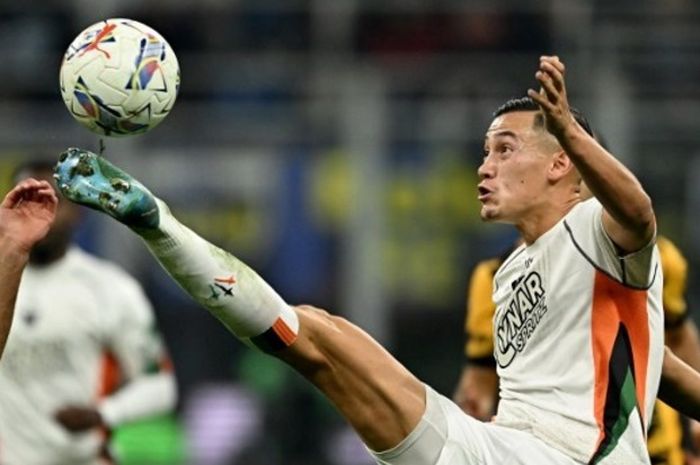 Bek Timnas Indonesia, Jay Idzes, bakal menjadi andalan terdepan di lini belakang Venezia setelah Michael Svoboda mengalami cedera ACL.