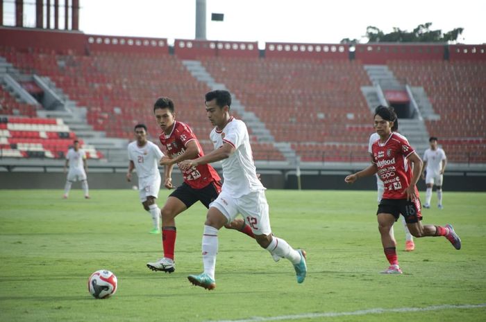 Pertandingan timnas Indonesia Vs Bali United