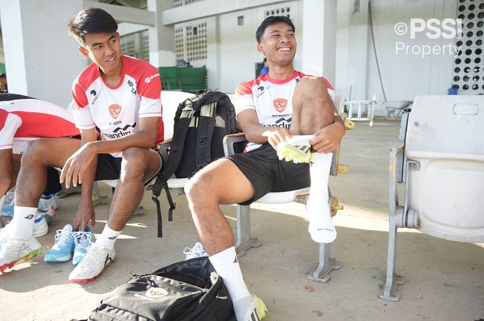 Kakang Rudianto dan Robi Darwis saat latihan di Myanmar jelang timnas Indonesia hadapi laga perdana Grup B ASEAN Cup 2024.