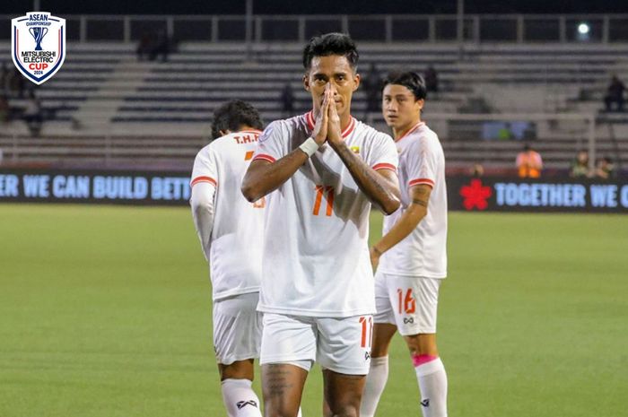 Selebrasi pemain Myanmar, Maung Maung Lwin, saat mencetak gol ke gawang Filipina di ASEAN Cup 2024.