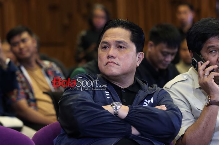 Ketua Umum PSSI, Erick Thohir, saat hadir di SCTV Tower, Senayan, Jakarta, Kamis (19/12/2024).