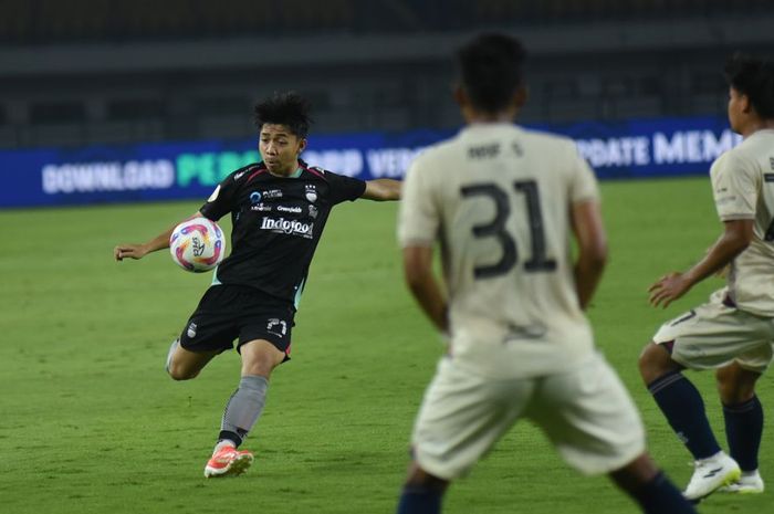 Pemain Persib Bandung, Adzikry Fadlillah.