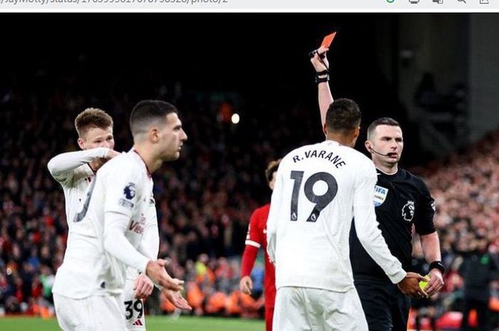 Michael Oliver akan menjadi pengadil lapangan untuk pertandingan Liverpool vs Man United pada akhir pekan ini.