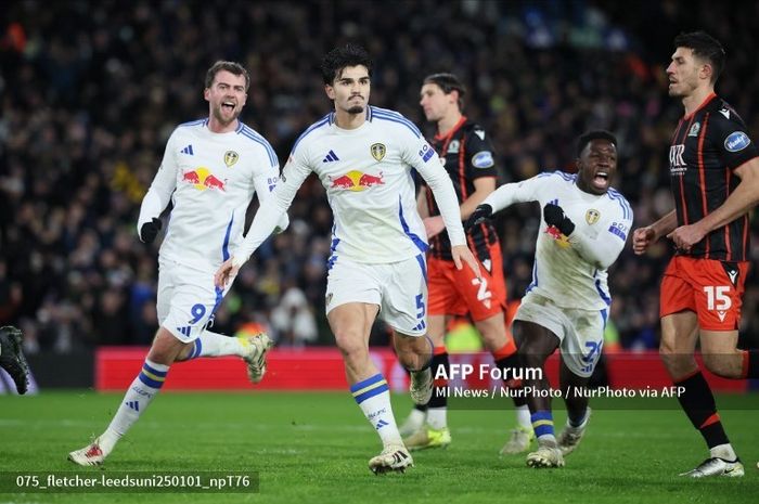 Bek Leeds United, Pascal Struijk, mencetak gol ke gawang Blackburn Rovers dalam laga pekan ke-25 Championship 2024/2025.