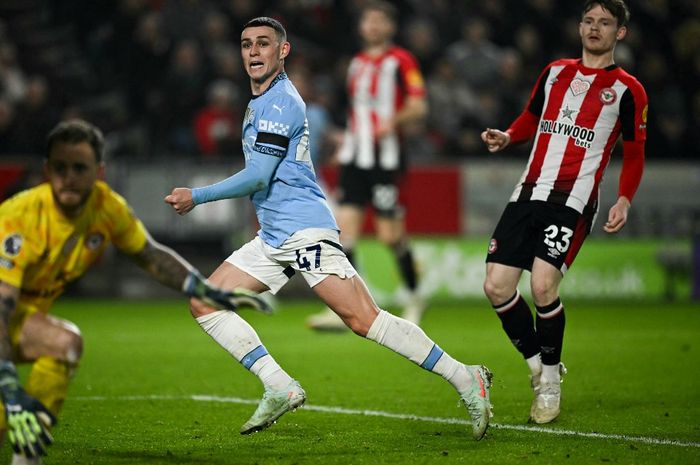 Pemain Man City, Phil Foden, berhasil mengukir brace saat menghadapi Brentford pada pekan ke-21 Liga Inggris 2024-2025.