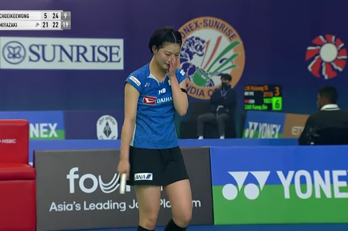 Tunggal putri Jepang, Tomoka Miyazaki, saat tampil pada babak pertama India Open 2025 di New Delhi, India, 15 Januari 2025.