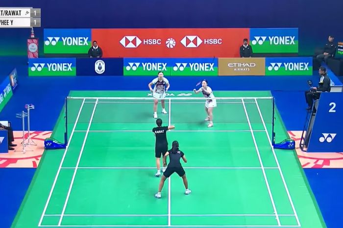 Ganda putri Korea Selatan, Kim Hye-jeong/Kong Hee-yong menang kilat dengan skor paling telak atas wakil tuan rumah di babak pertama India Open 2024, di New Delhi, India, Rabu (15/1/2025)