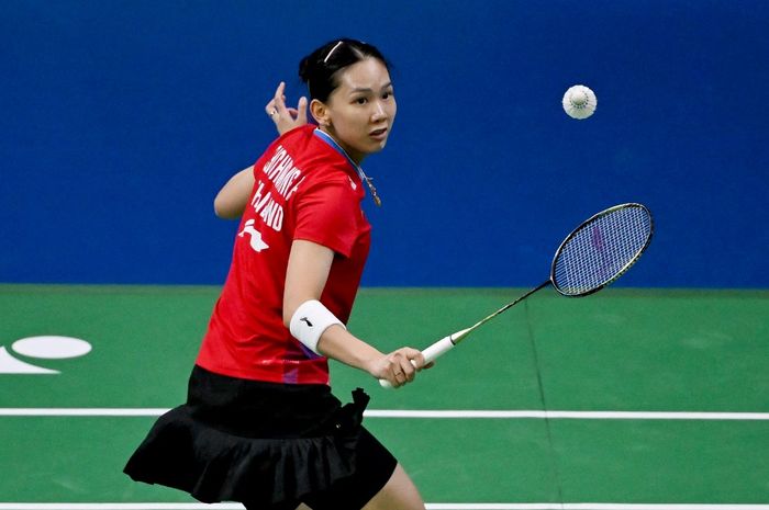 Tunggal putri Thailand, Pornpawee Chochuwong menyibak komentarnya terkait kemenangan dari Komang Ayu Cahya Dewi di final Thailand Masters 2025.