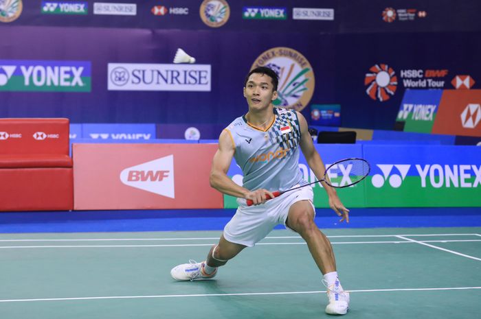Aksi tunggal putra Indonesia, Jonatan Christie, pada babak perempat final India Open 2025, Jumat (17/1/2025)