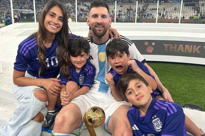 Soal wacana anak-anak Lionel Messi bisa membela Timnas Amerika Serikat, begini respons Mauricio Pochettino.