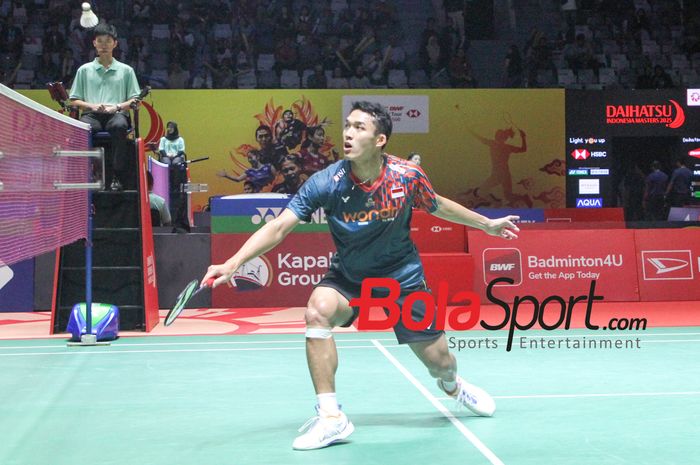 Tunggal putra, Jonatan Christie, lolos ke babak perempat final Indonesia Masters 2025 usai kalahkan Lin Chun Yi.