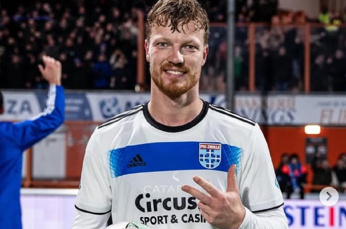Ferdy Druijf disebut-sebut sudah memberikan kode keras untuk bergabung dengan Timnas Malaysia, tetapi kondisinya saat ini tak bisa bermain karena cedera.