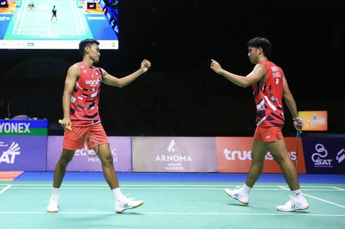 Ganda putra, Muhammad Shohibul Fikri/Daniel Marthin pastikan Indonesia naiki podium tertinggi usai gulung wakil China di final Kejuaraan Beregu Campuran Asia 2025.