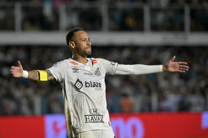 Setelah absen 1,5, Neymar Junior akhirnya comeback ke Timnas Brasil, sementara GOAT Antony harus bersabar dulu.
