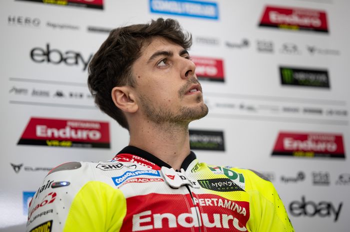 Pembalap Pertamina Enduro VR46, Fabio Di Giannantonio, saat tampil pada Tes Pramusim MotoGP 2025 di Sirkuit Sepang, Malaysia, 5 Februari 2025.