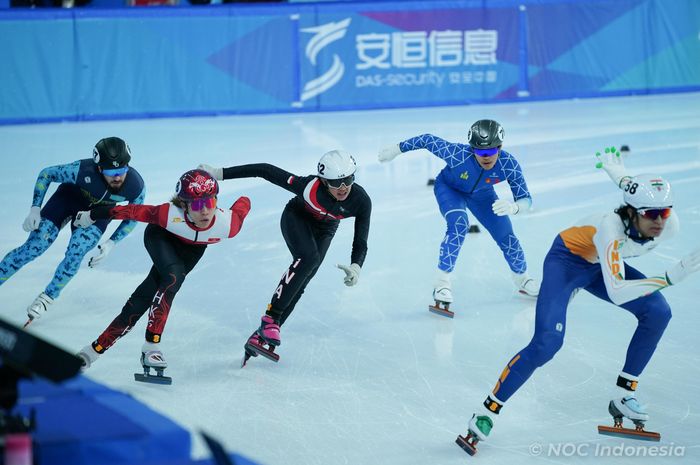 Wakil Indonesia pada nomor Short Track Speed Skating Asian Winter Games 2025 di Harbin, China, Jumat (7/2/205).