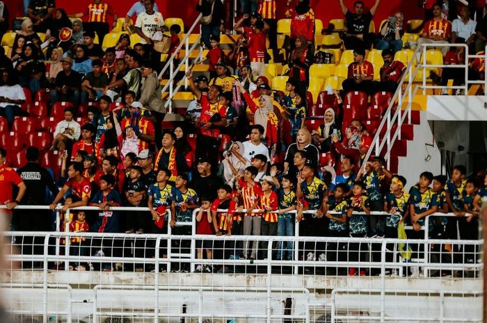 Liga Malaysia sepi penonton, klub-klub diminta jangan berlagak seperti raksasa Liga Inggris.