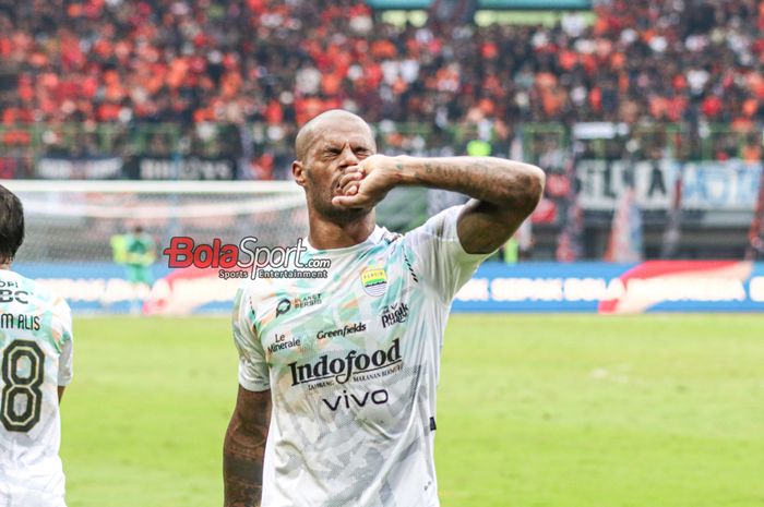 David Da Silva melakukan selebrasi seusai mencetak gol dalam laga pekan ke-23 Liga 1 2024 antara Persija Jakarta versus Persib Bandung di Stadion Patriot Candrabhaga, Bekasi, Jawa Barat, Minggu (16/2/2025).