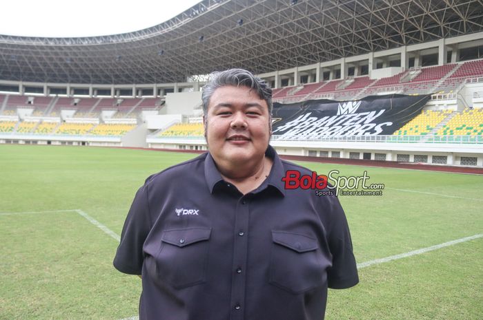 Presiden Dewa United FC, Ardian Satya Negara, saat ditemui di Banten International Stadium (BIS), Serang, Banten, Minggu (23/2/2025).