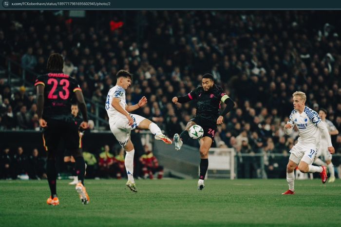 FC Copenhagen harus mengakui keunggulan Chelsea 2-1 pada leg pertama babak 16 besar UEFA Conference League 2024-2025.