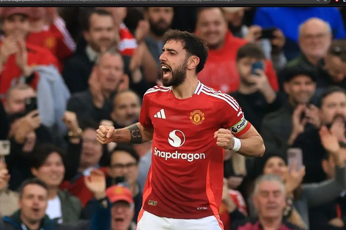 Kapten Manchester United, Bruno Fernandes, menjadi salah satu pemain yang tampil apik meski performa tim sedang menurun di musim 2024-2025.