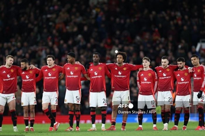 Para pemain Manchester United saat babak adu penalti melawan Fulham di Piala FA.