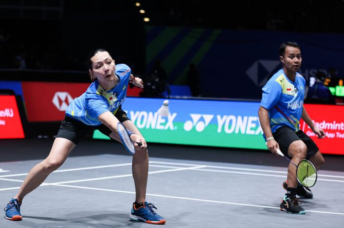 Rehan Naufal Kusharjanto/Gloria Emanuelle Widjaja semringah usai berhasil meraih juara di Polish Open 2025