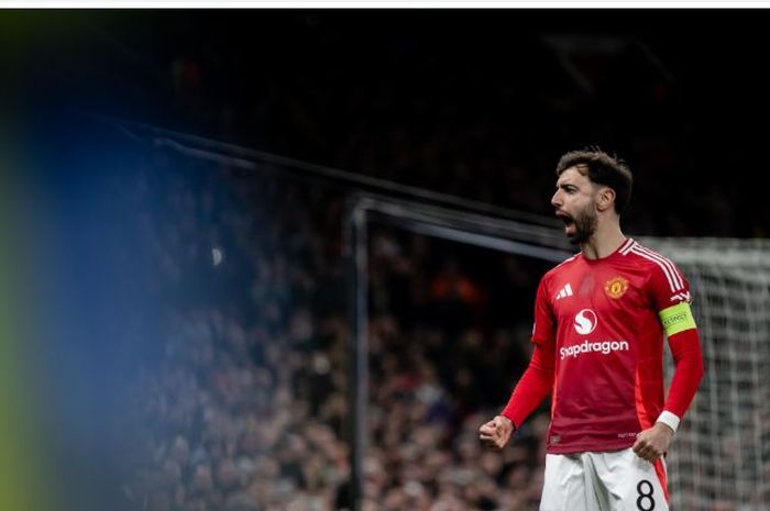 Bruno Fernandes menjadi bintang kemenangan Manchester United atas Real Sociedad di Liga Europa.
