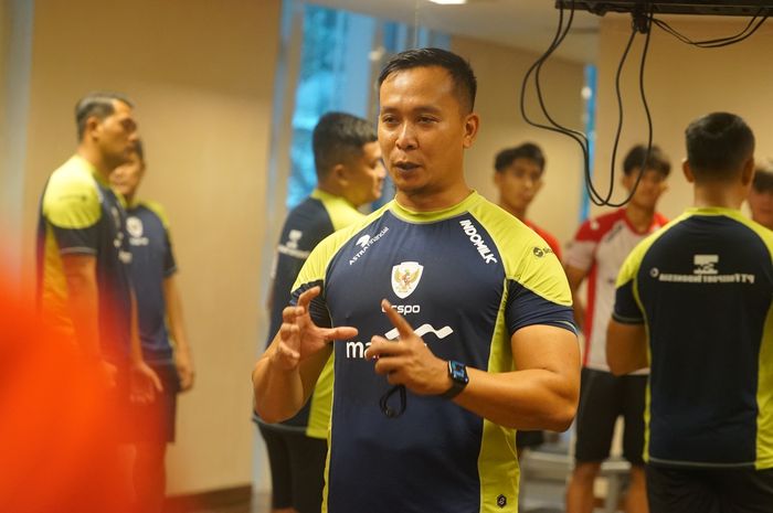Asisten Pelatih Fisik Timnas Indoensia, Sofie Imam Faizal, yang dipastikan masuk dalam skuad kepelatihan Patrick Kluivert.