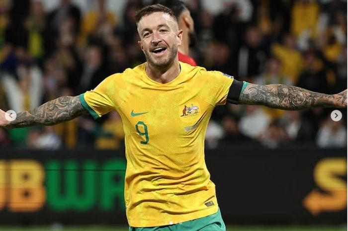 Penyerang Timnas Australia, Adam Taggart, mewaspadai permainan Timnas Indonesia.