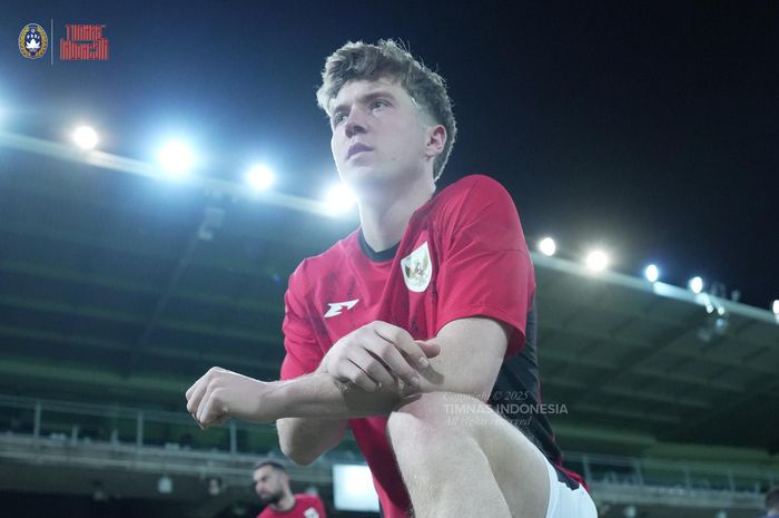 Ole Romeny dalam sesi latihan perdana bersama Timnas Indonesia