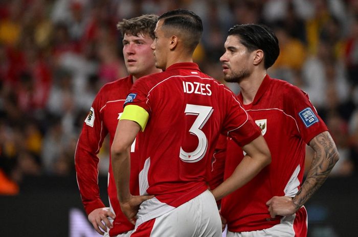 Timnas Indonesia selama Kualifikasi Piala Dunia 2026 terbukti meraih hasil lebih baik saat kalah dominan dari lawan, kontras dengan gaya Patrick Kluivert ketika dikalahkan timnas Australia (20/3/2025).