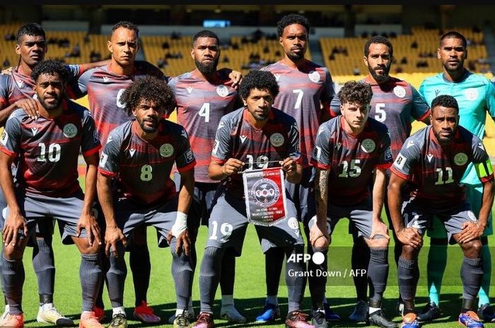 Timnas Kaledonia Baru, kesebelasan yang berposisi jauh di bawah timnas Indonesia dalam daftar peringkat FIFA selangkah lagi mencetak sejarah lolos putaran final Piala Dunia 2026.