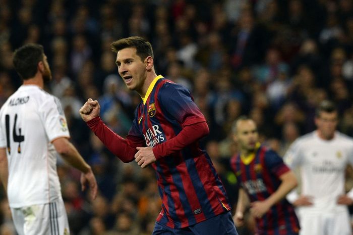 Lionel Messi mencetak hattrick untuk menjadi raja gol El Clasico saat membawa Barcelona menang 4-3 atas Real Madrid pada 23 Maret 2014 di Santiago Bernabeu.