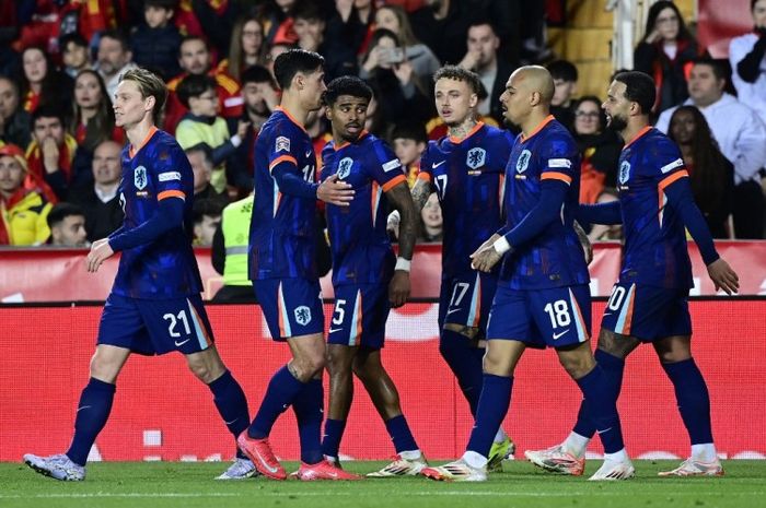Ian Maatsen (5) merayakan golnya untuk Belanda pada leg kedua perempat final UEFA Nations League 2024-2025.