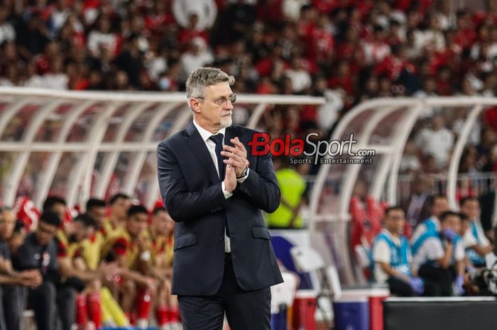 Pelatih Timnas Bahrain, Dragan Talajic, menolak menyerah dan menyebut Timnas Indonesia bisa kalah dari China dan Jepang sehingga mereka punya peluang lolos ke putaran keempat Kualifikasi Piala Dunia 2026. 