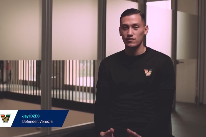 Jay Idzes menjadi narasumber dalam wawancara eksklusif dengan Serie A Liga Italia dan berhasil membanggakan Indonesia.