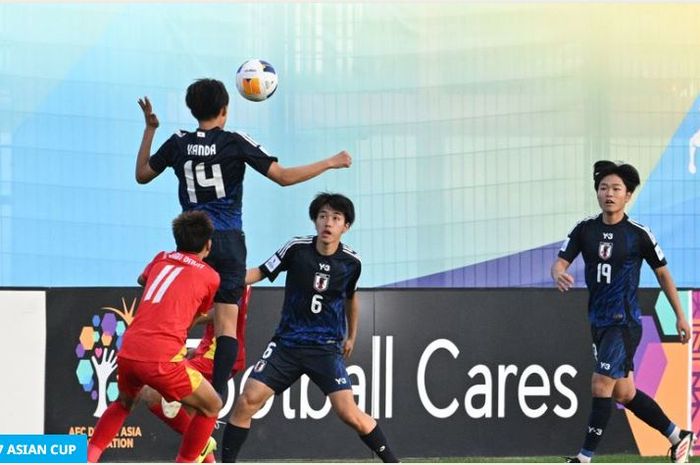 Suasana pertandingan Vietnam Vs Jepang di Okaz Stadium, Taif, Arab Saudi dalam matchday kedua Piala Asia U-17 2025, Senin (7/4/2025).