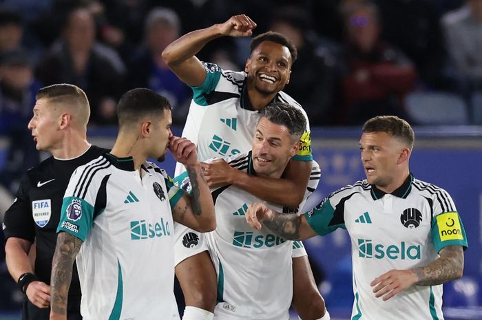 Newcastle United berhasil menggusur Manchester City di klasemen sementara Liga Inggris usai menumpas Leicester City, Selasa (8/4/2025) dini hari WIB.