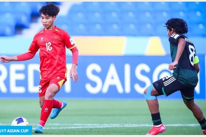 Suasana laga Vietnam Vs Uni Emirat Arab pada matchday ketiga grup B Piala Asia U-17 2025, di King Fahd Sports City Stadium, Kamis (10/4/2025).
