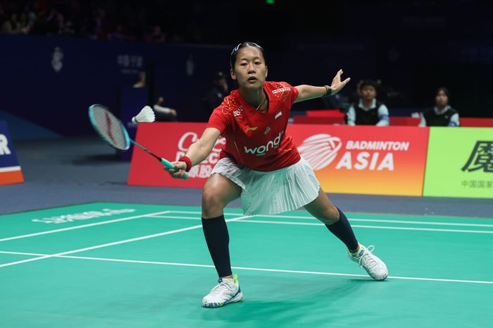 Pebulu tangkis tunggal putrI Indonesia, Putri Kusuma Wardani atau Putri KW bakal hadapi PV Sindhu di pertandingan Indonesia vs India pada Sudirman Cup 2025.