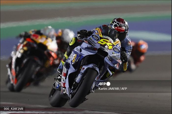 Aksi solid pengganti Marc Marquez, Fermin Aldeguer pada MotoGP Qatar 2025 menjadi bukti semua pembalap punya peluang menangi balapan.