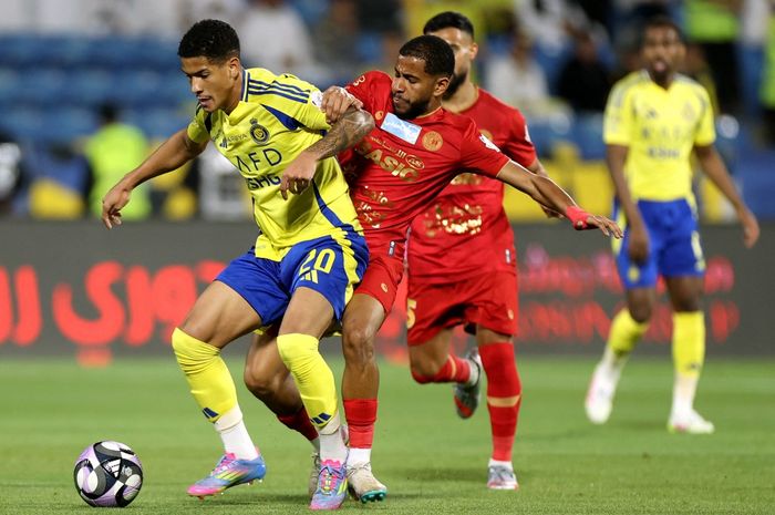 Al Nassr berhasil memenangkan duel sengit kontra Damac dengan skor ketat 3-2 dalam lanjutan Liga Arab Saudi 2024-2025 tanpa diperkuat Cristiano Ronaldo.