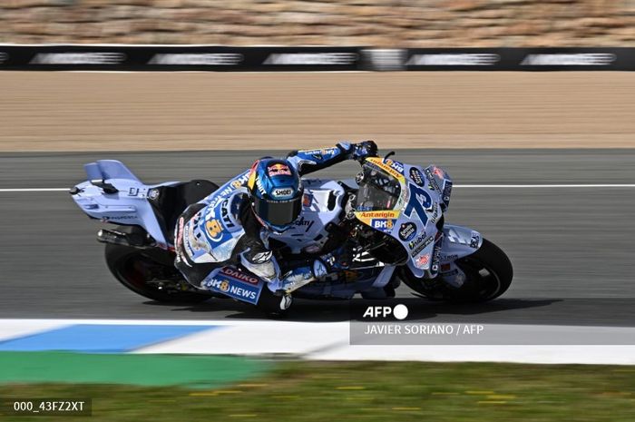 Pembalap Gresini Racing, Alex Marquez, mengungkapkan kondisinya setelah dua kali terjatuh saat sesi Free Practice di Sirkuit Jerez pada MotoGP Spanyol 2025.